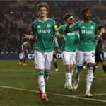 -pecel lele + nasi -tempe 1 -sate usus 3 - extra nasi 1