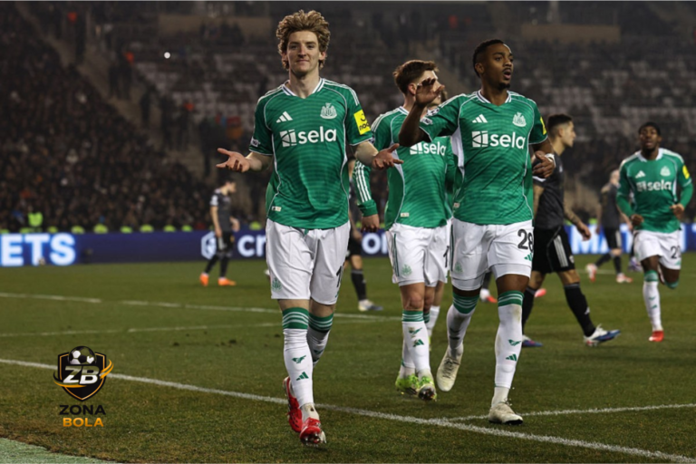 -pecel lele + nasi -tempe 1 -sate usus 3 - extra nasi 1