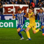 -pecel lele + nasi -tempe 1 -sate usus 3 - extra nasi 1