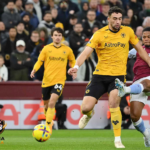 -pecel lele + nasi -tempe 1 -sate usus 3 - extra nasi 1