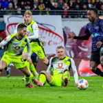 -pecel lele + nasi -tempe 1 -sate usus 3 - extra nasi 1 (5)