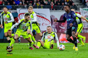 -pecel lele + nasi -tempe 1 -sate usus 3 - extra nasi 1 (5)