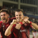 -pecel lele + nasi -tempe 1 -sate usus 3 - extra nasi 1