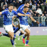 -pecel lele + nasi -tempe 1 -sate usus 3 - extra nasi 1 (7)