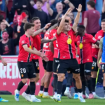 -pecel lele + nasi -tempe 1 -sate usus 3 - extra nasi 1 (1)