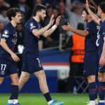 -pecel lele + nasi -tempe 1 -sate usus 3 - extra nasi 1