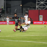 -pecel lele + nasi -tempe 1 -sate usus 3 - extra nasi 1