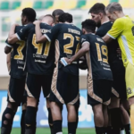 -pecel lele + nasi -tempe 1 -sate usus 3 - extra nasi 1