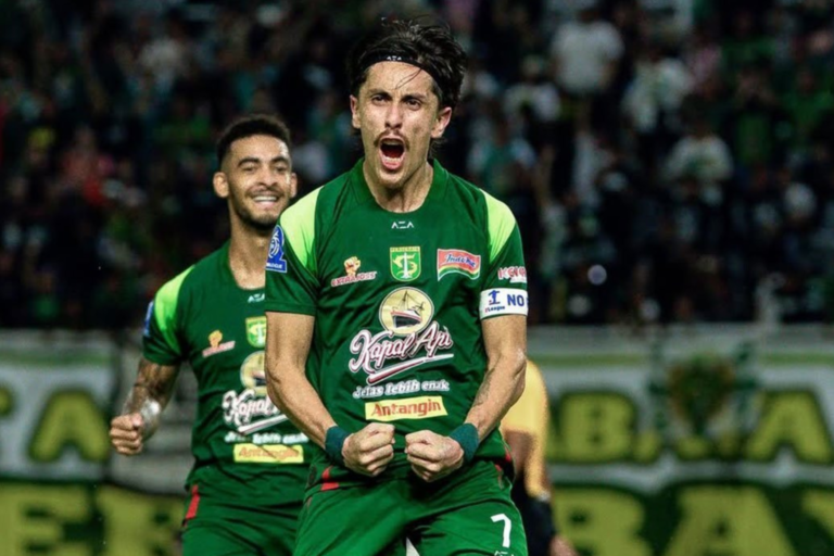 -pecel lele + nasi -tempe 1 -sate usus 3 - extra nasi 1