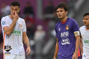 -pecel lele + nasi -tempe 1 -sate usus 3 - extra nasi 1