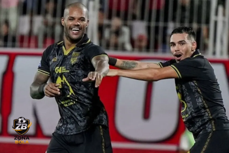 -pecel lele + nasi -tempe 1 -sate usus 3 - extra nasi 1