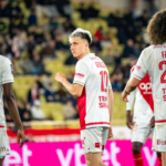 -pecel lele + nasi -tempe 1 -sate usus 3 - extra nasi 1